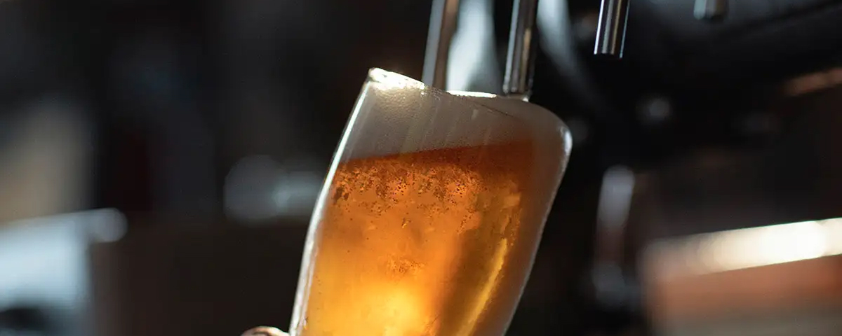 How Do Glasses Effect Your Beer?